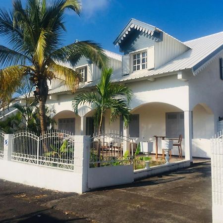 Le Caillou Blanc Bed & Breakfast Saint-Paul Dış mekan fotoğraf